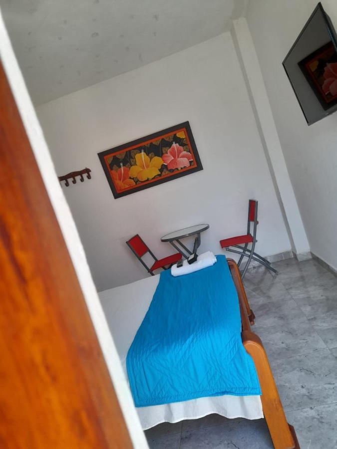 Hotel Isla Capri مومبوس المظهر الخارجي الصورة